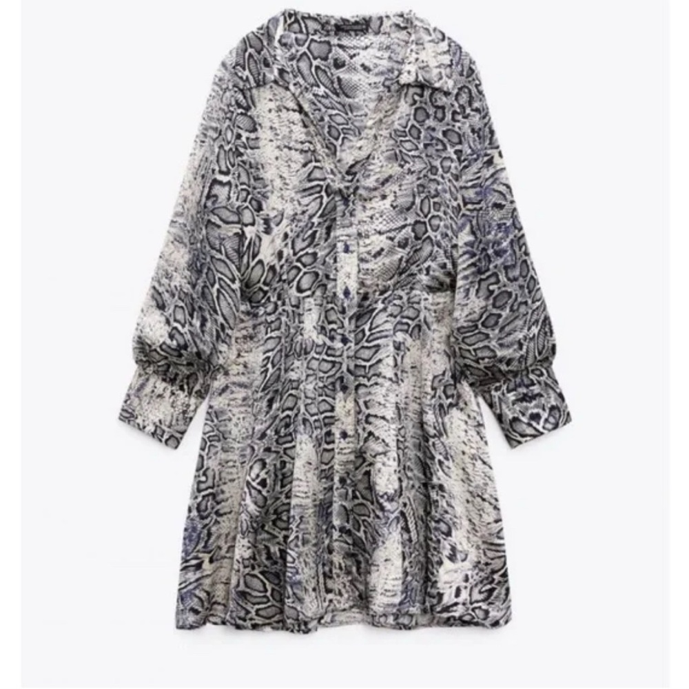 Zara Brand New with no tags, Animal Print Long Sleeve Dress
